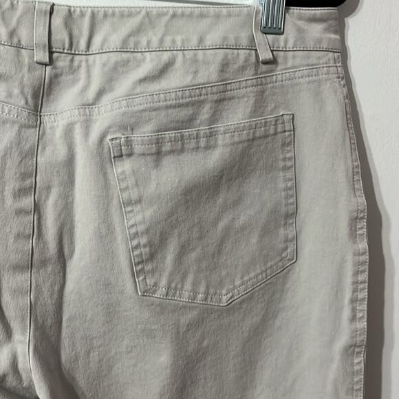 Peace of Cloth CASEY CROP JEAN - BLOSSOM TWILL in Frost (Light Grey) Size 14 - Picture 10 of 15